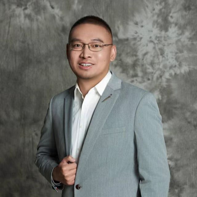 杨杨一帆证件照