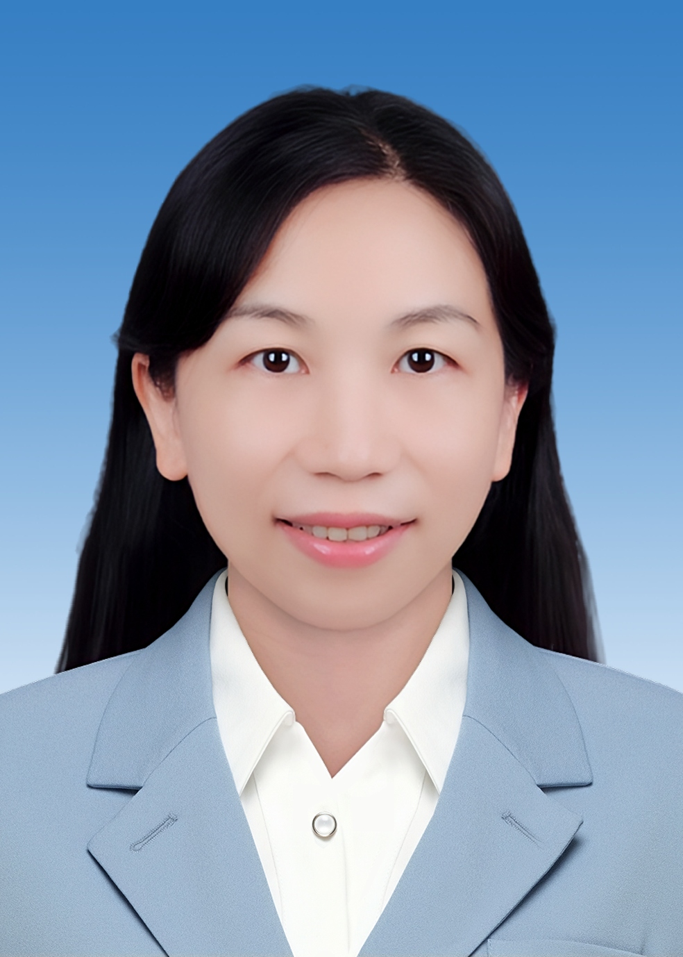 陈燕证件照