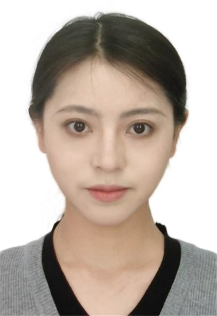韩丹证件照