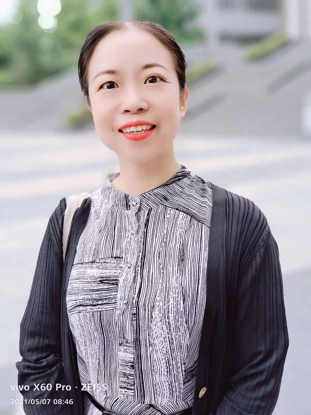 高飞证件照