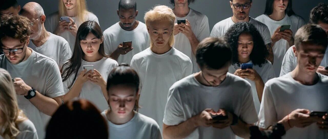 总是不自主控制或迎合他人?测测你是“S型”还是“M型”人格?