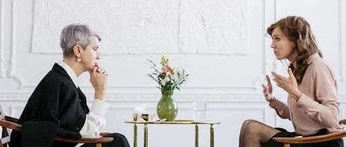 我们调查了1000对夫妻:婚姻咨询师有用吗的关键,在于你找的是“心理医生”还是“战略教练”
