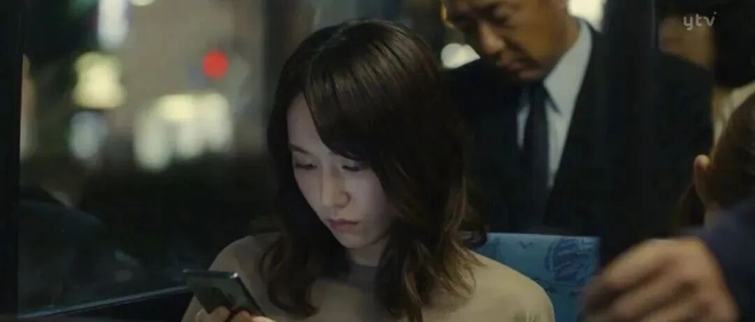 “一心动就降智,一恋爱就上头”的女生,多半都有这个特质 | 心理学观点