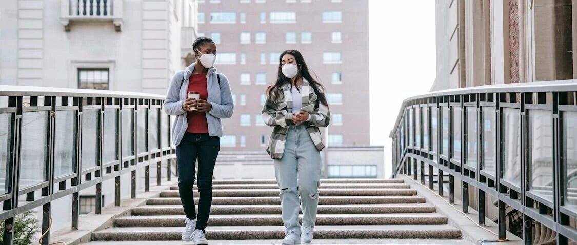 发现伴侣精神/肉体出轨后,离还是不离?婚姻情感咨询一对一,为你定制“创伤评估与决策导航”私人方案
