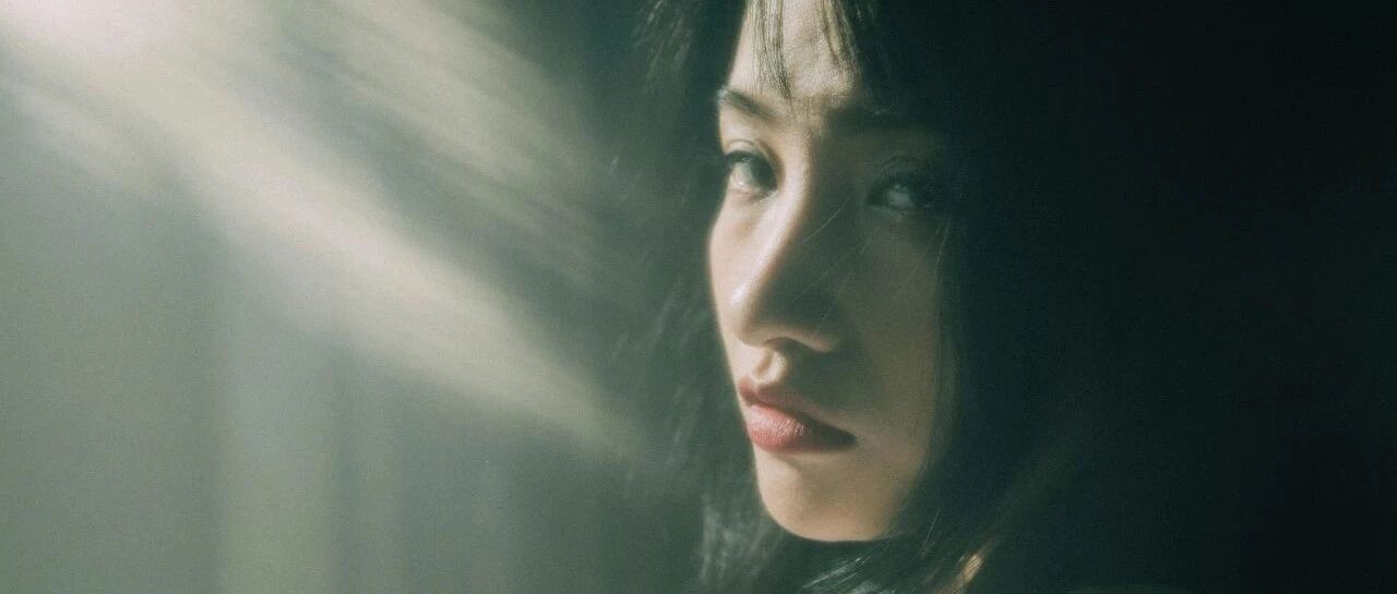 这些年轻人为了避免“十级孤独” ,自创了十一级…