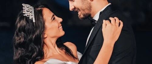 “数字离婚”现象大热：妻子公开原谅出轨丈夫，夫妻关系上的真实裂痕被极限放大