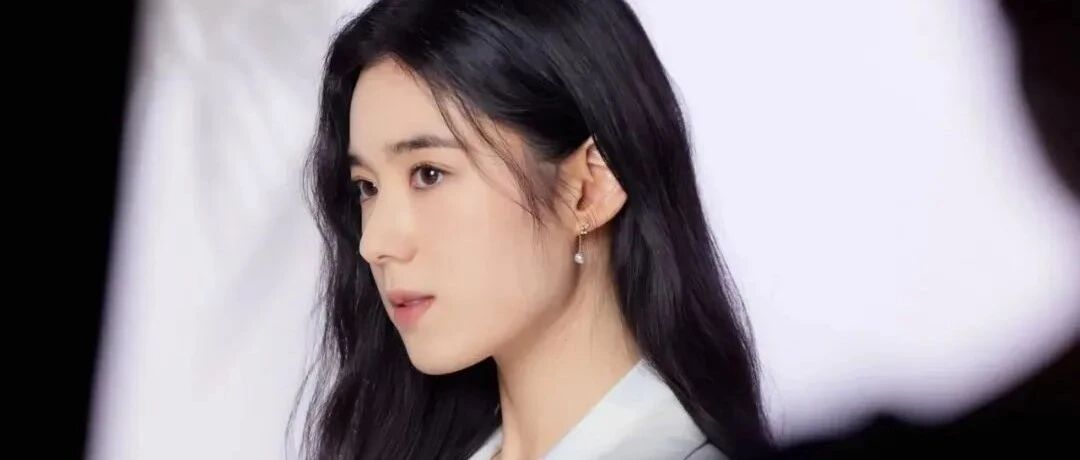 为什么在路上，我们常常不由自主盯着某个女生看？ |  心理学观点