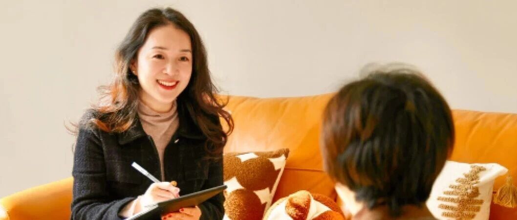 青春期亲子沟通“黑话”翻译手册:帮你听懂孩子的弦外之音!