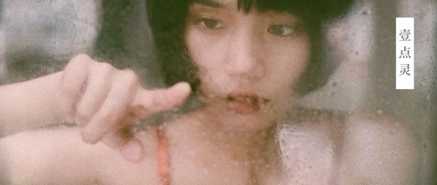 当直男开始偷看女朋友的手机,刺激!